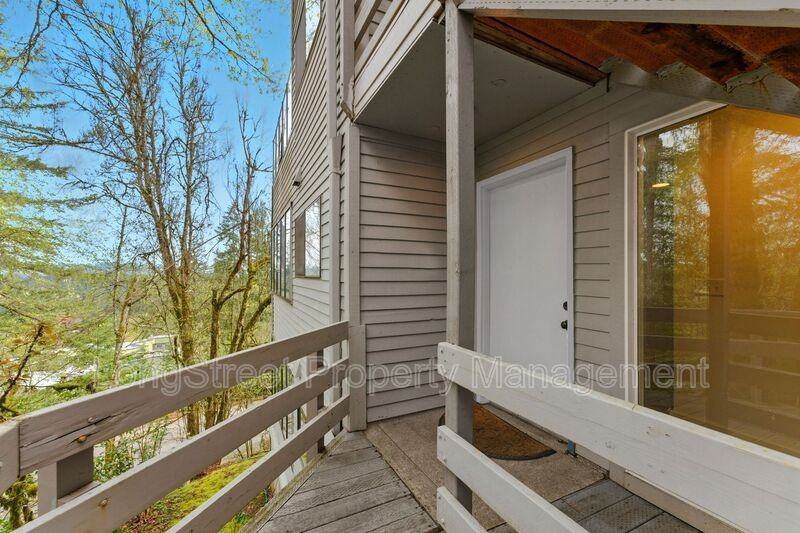 48 Eagle Crest Dr #2C - Photo 6 of 46