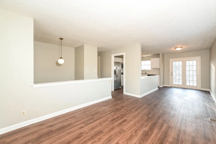 2695 Rockdale Dr - Photo 6 of 14