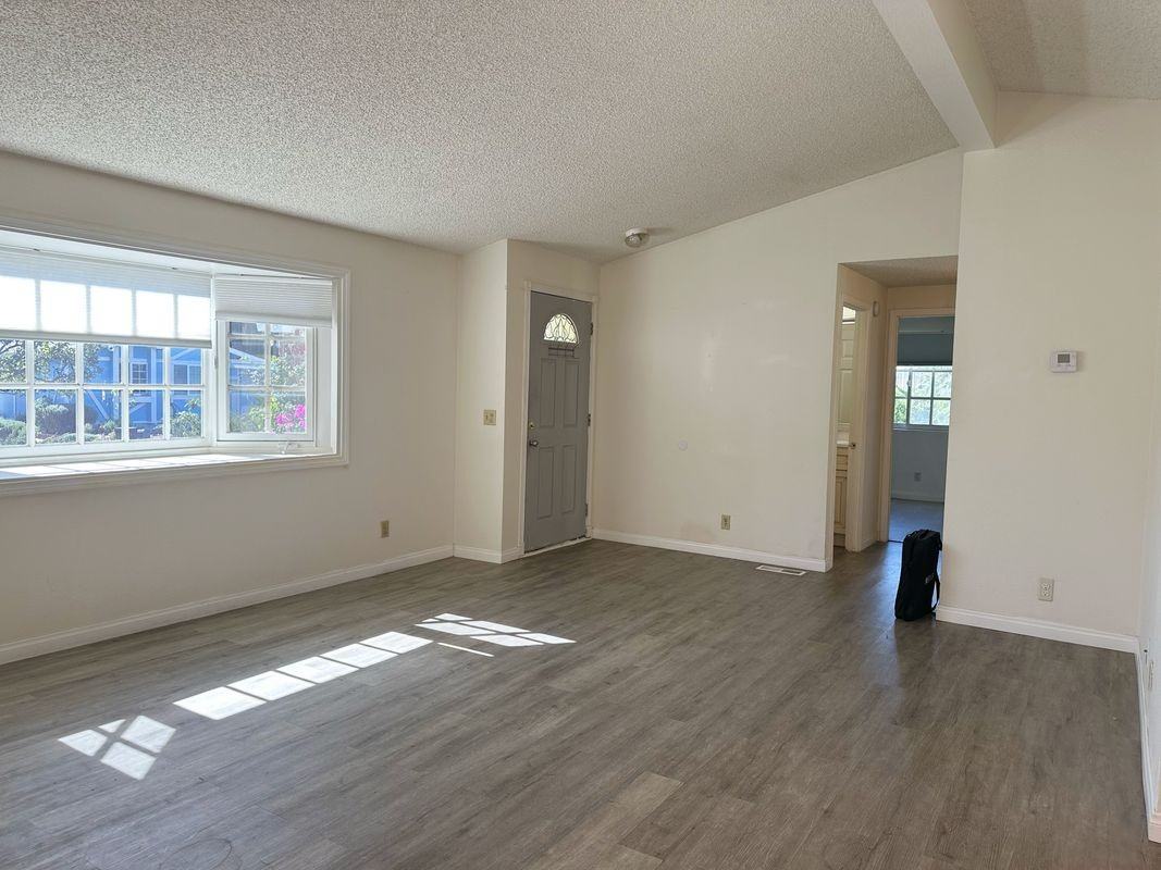 5750 Westfield St - Photo 2 of 17