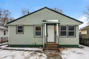 featured image of 4015 5th Ave S