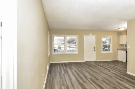 4015 5th Ave S - Photo 5 of 12