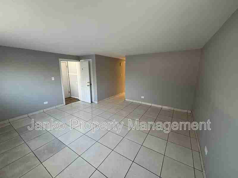 3406 Warren Ave #1 - Photo 3 of 7