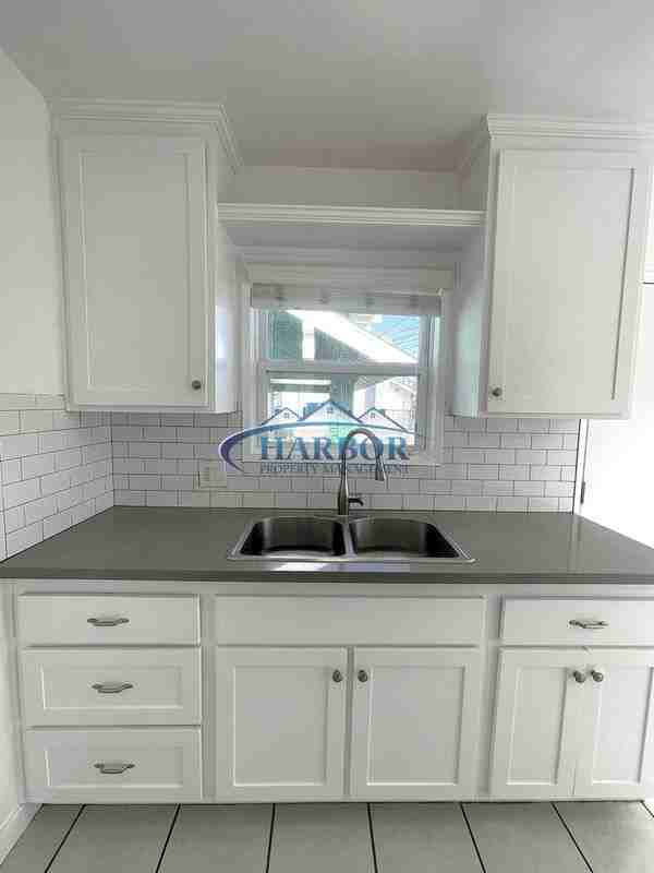 1132 S Mesa St #1132 - Photo 5 of 8