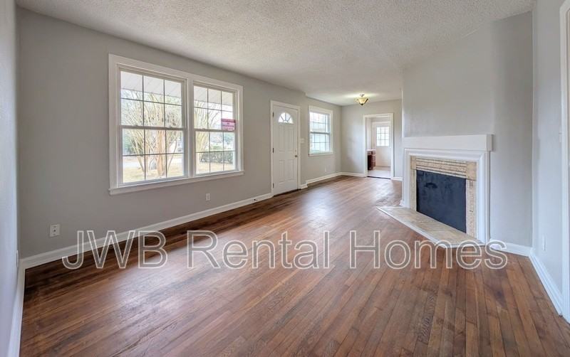 1220 Glen Laura Rd - Photo 5 of 17