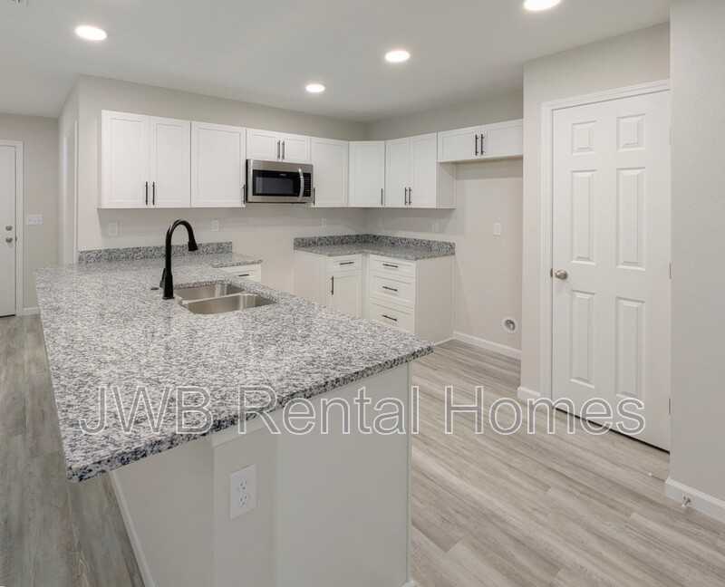 8445 Free Ave - Photo 4 of 20