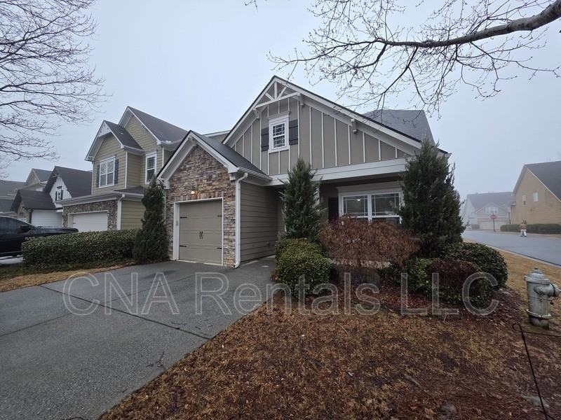 140 Oakmont Dr - Photo 2 of 8