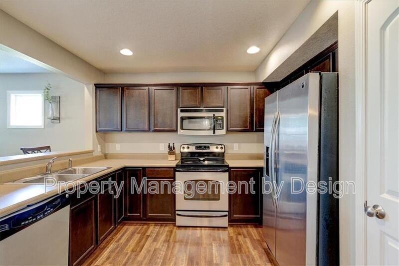 4603 Ne Milligan Ln - Photo 3 of 16