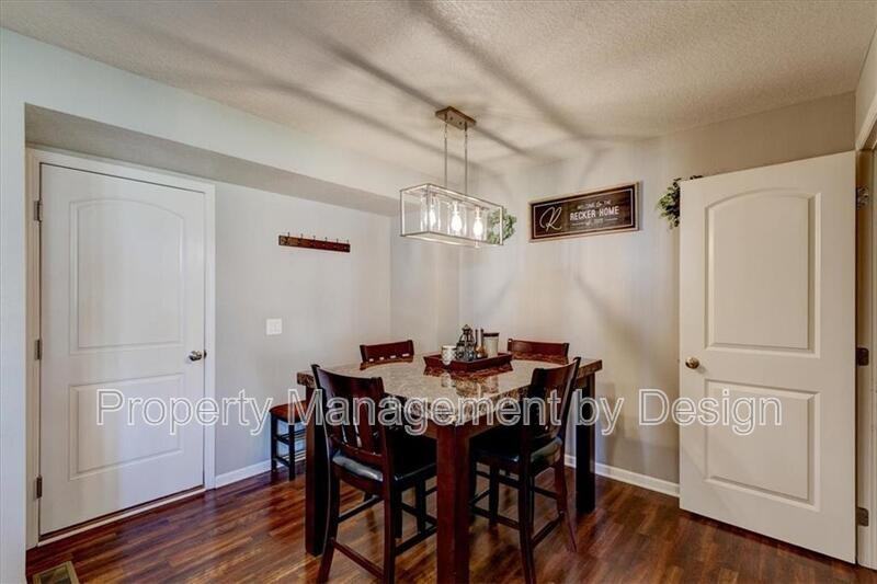 4603 Ne Milligan Ln - Photo 4 of 16