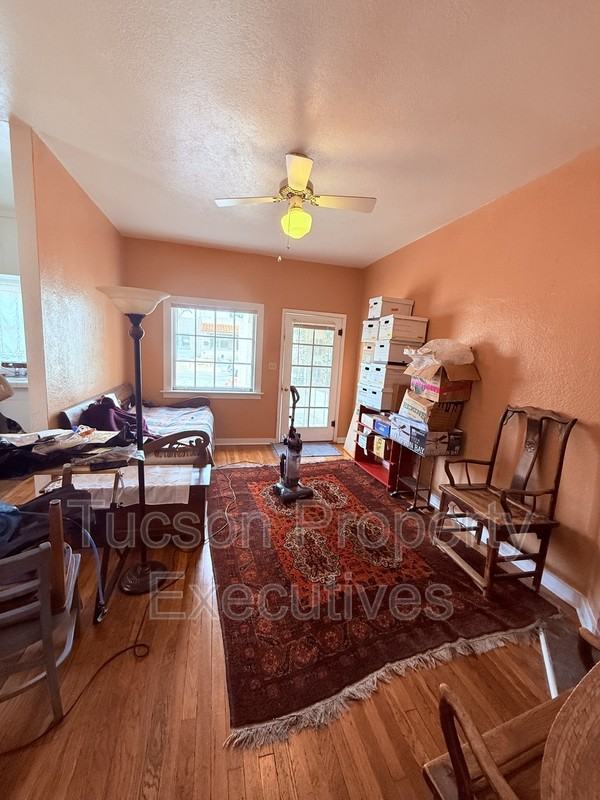 1220 N Olsen Ave - Photo 4 of 19