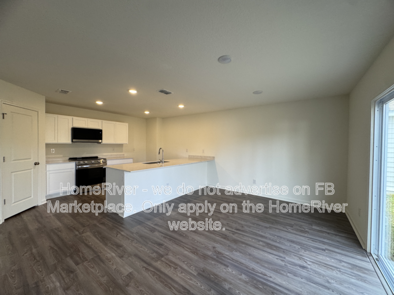 3539 Mildred Way - Photo 4 of 23