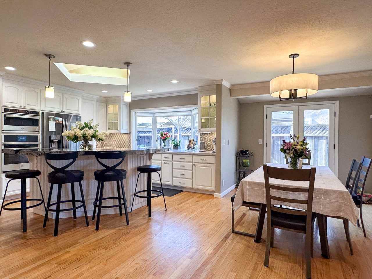 19177 Brookview Dr - Photo 4 of 25