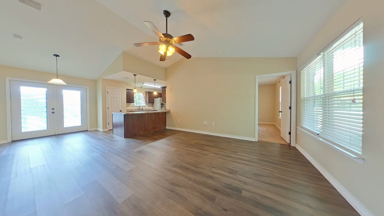 2767 Braswell St - Photo 3 of 16