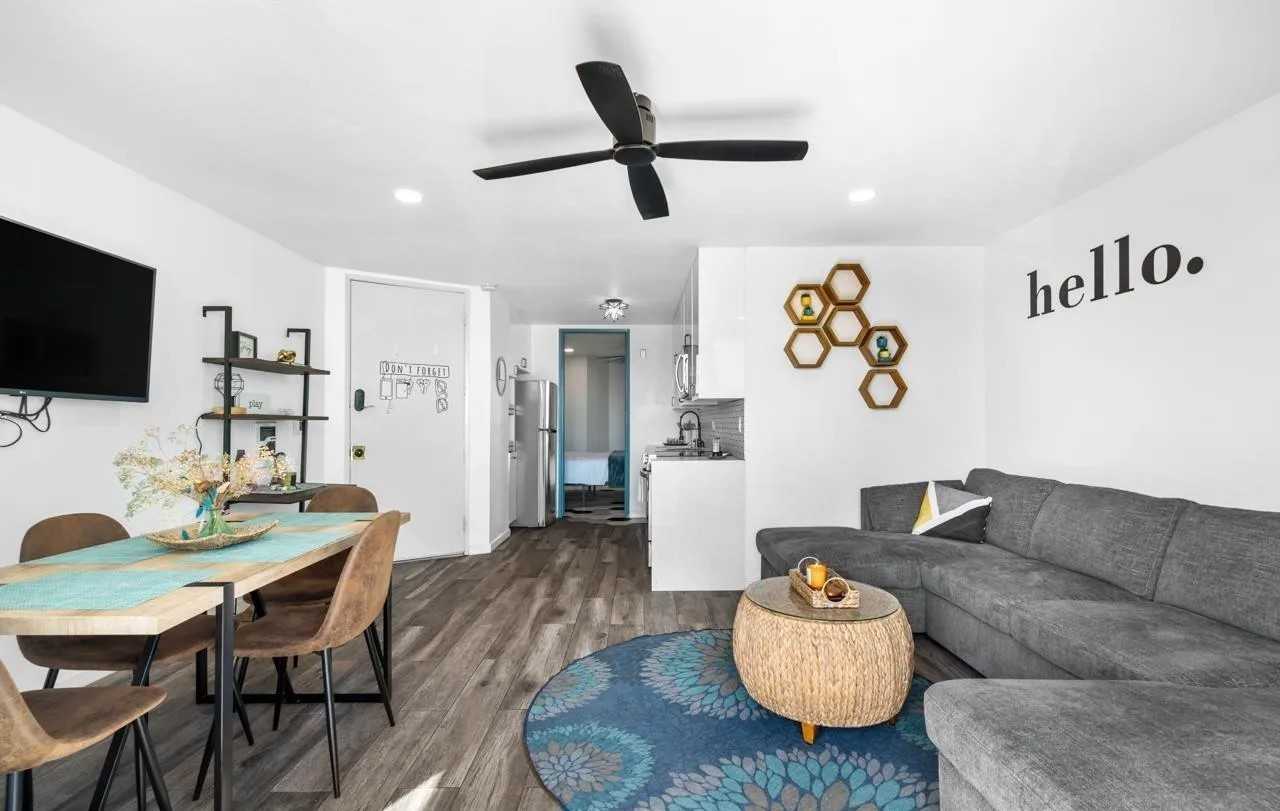 725 Redondo Ct #21 - Photo 5 of 11