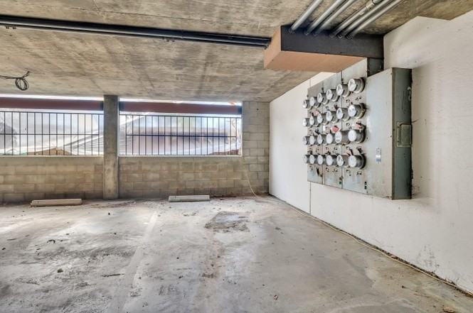 18 Division St - Photo 5 of 13