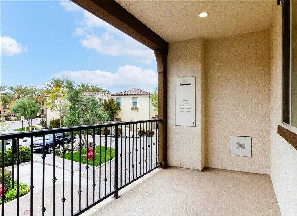 418 Maravilla Ln - Photo 7 of 14