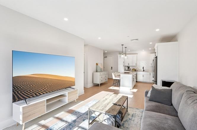 62 Foundry St - Photo 5 of 13