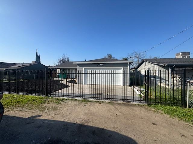 247 S Walker Ln - Photo 3 of 29