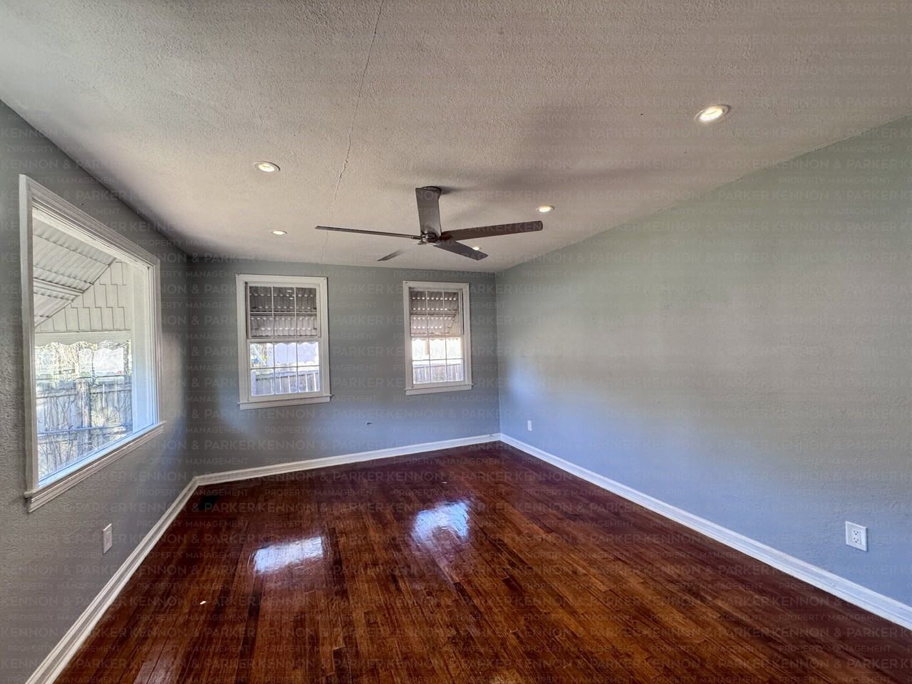 2344 Paddy Ave - Photo 2 of 13