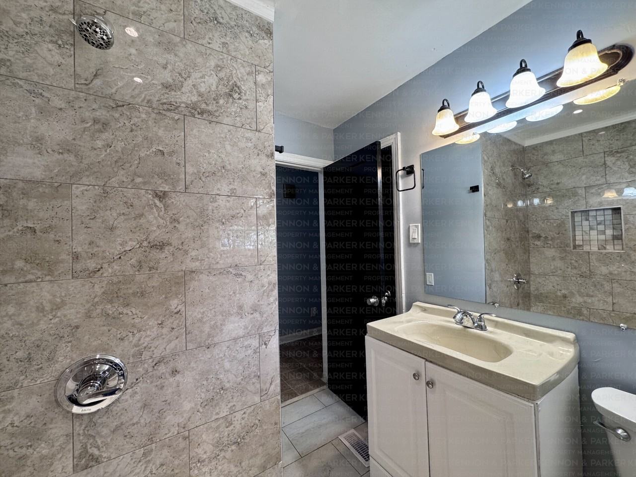 2344 Paddy Ave - Photo 7 of 13