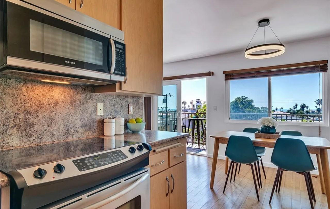 538 Avenue A #7A - Photo 3 of 8