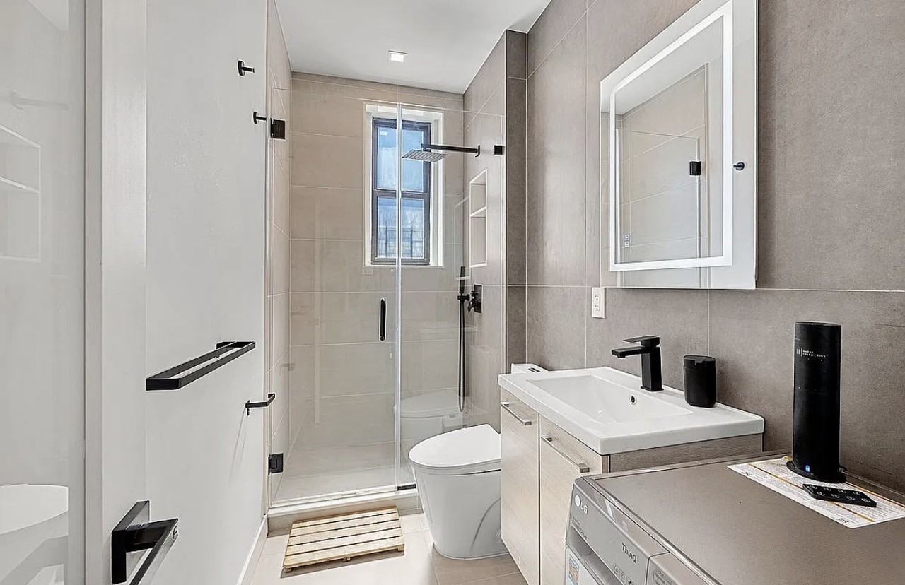 834 Riverside Dr #6E - Photo 3 of 9