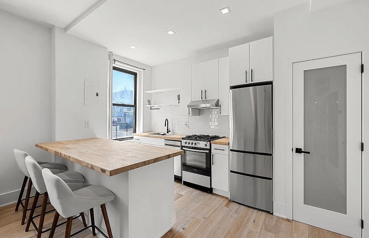 834 Riverside Dr #6E - Photo 4 of 9