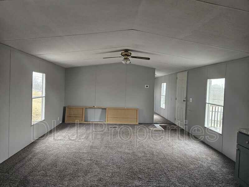 957 Eslinger Ct - Photo 2 of 11