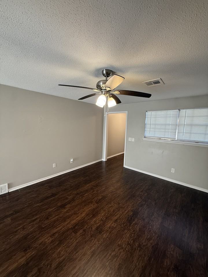 3938 Se 14th Pl - Photo 6 of 16