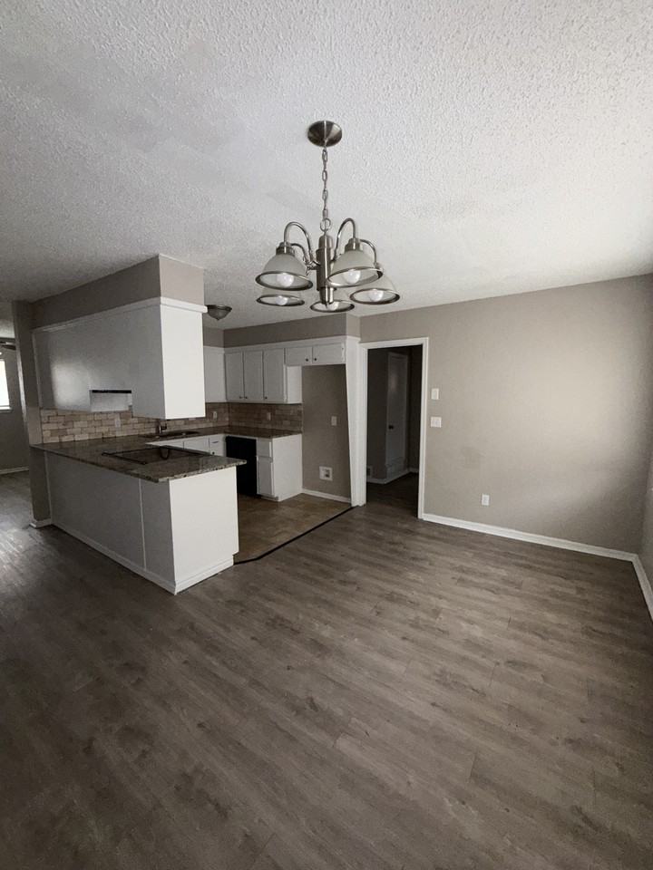 1801 Edwards Ave - Photo 2 of 12