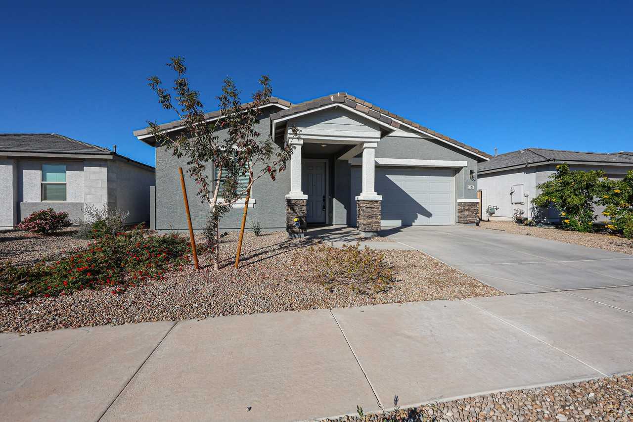 5528 W Mcneil St - Photo 3 of 42