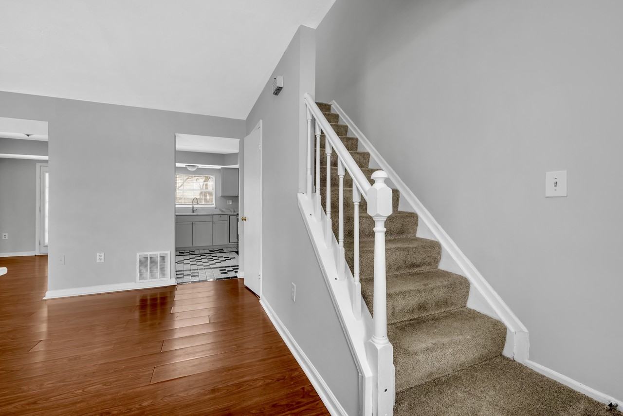 4618 Goldeneye Pl - Photo 2 of 25