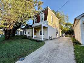 1023 Lincoln Ave - Photo 1 of 1