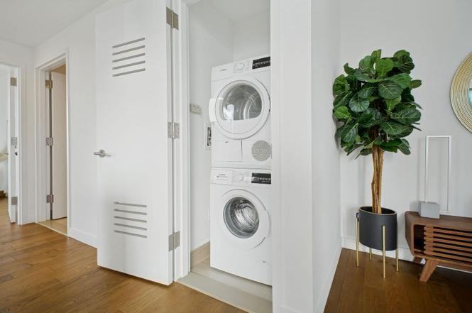 99 Hudson St - Photo 6 of 14