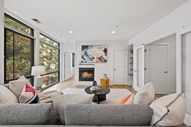 1425 Euclid St Nw - Photo 3 of 16