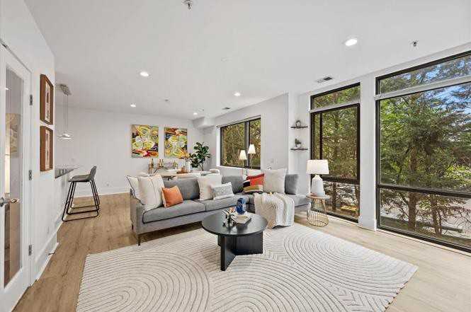 1425 Euclid St Nw - Photo 6 of 16