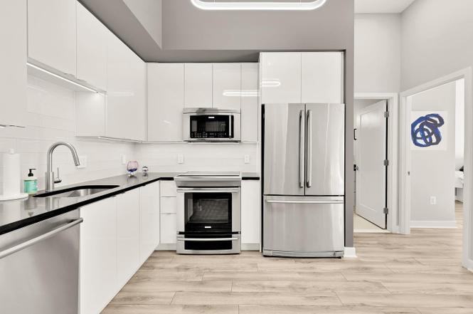 460 New York Ave Nw - Photo 2 of 18