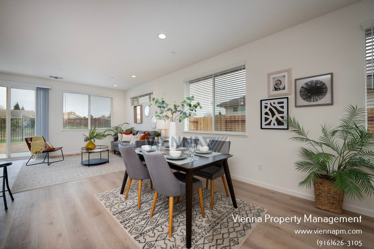 548 Fox Hunt Way - Photo 4 of 21