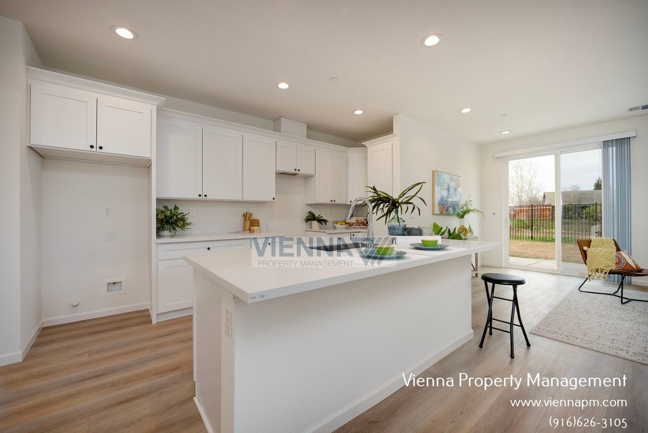 548 Fox Hunt Way - Photo 6 of 21