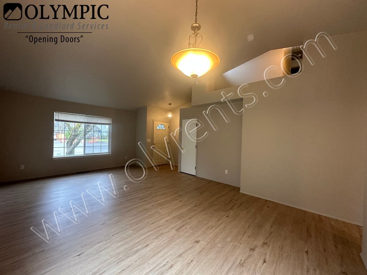 5112 Jessica Ct Se - Photo 3 of 19