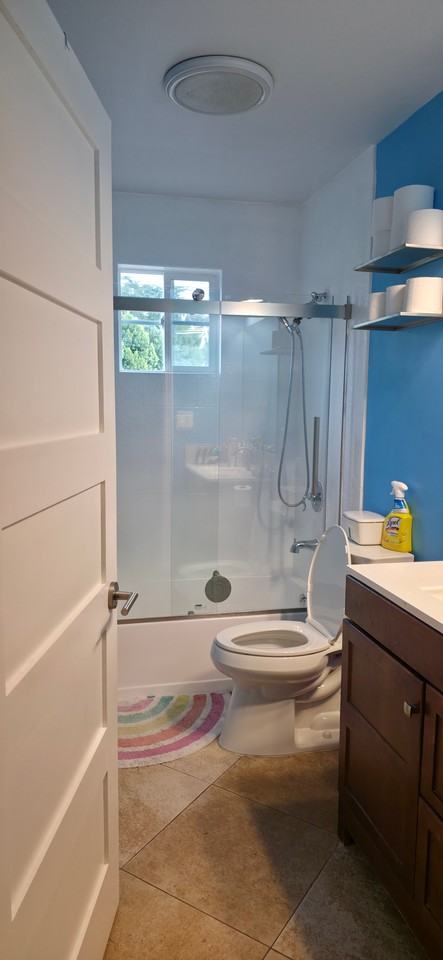 15216 Morrison St #NA - Photo 4 of 13