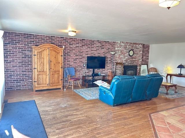 1629 Atherton Way - Photo 2 of 18