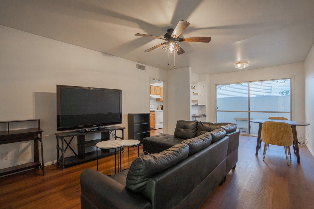 5135 N 10th St #7 - Photo 4 of 25