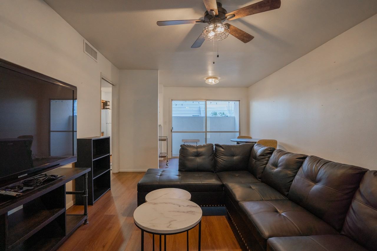 5135 N 10th St #7 - Photo 5 of 25