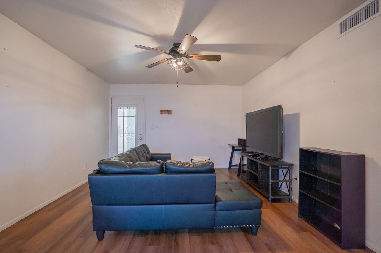 5135 N 10th St #7 - Photo 7 of 25