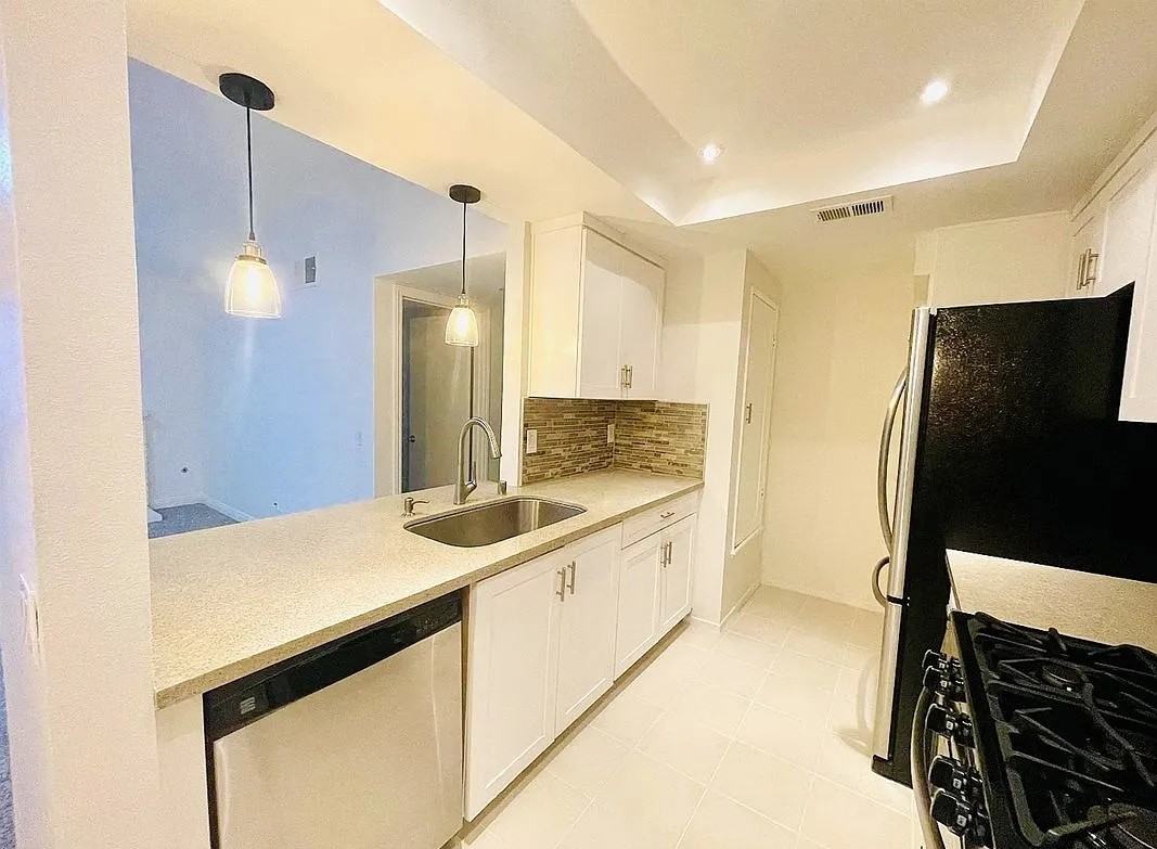 2005 Lakeridge Cir - Photo 5 of 8