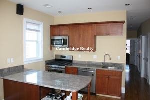 featured image of 148 Hillside St #3T