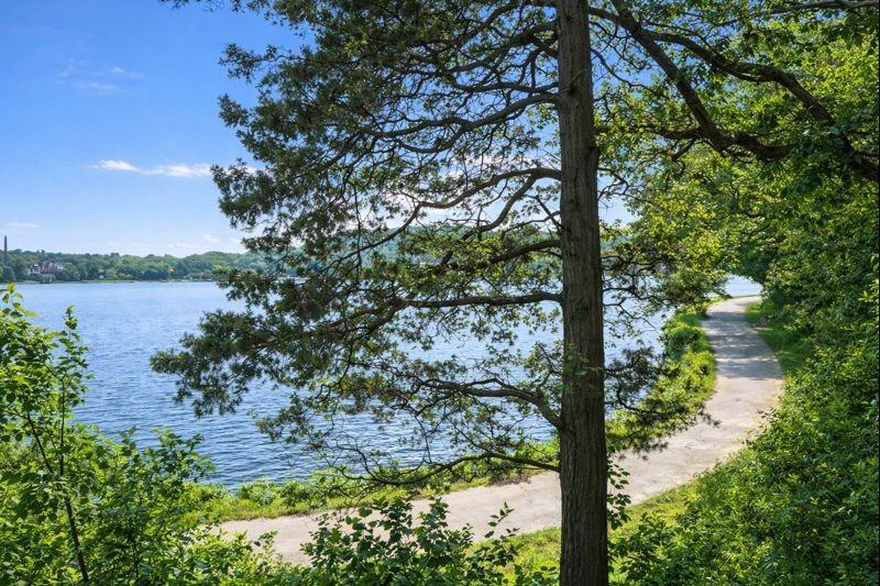 1940 Commonwealth Ave #27 - Photo 6 of 6