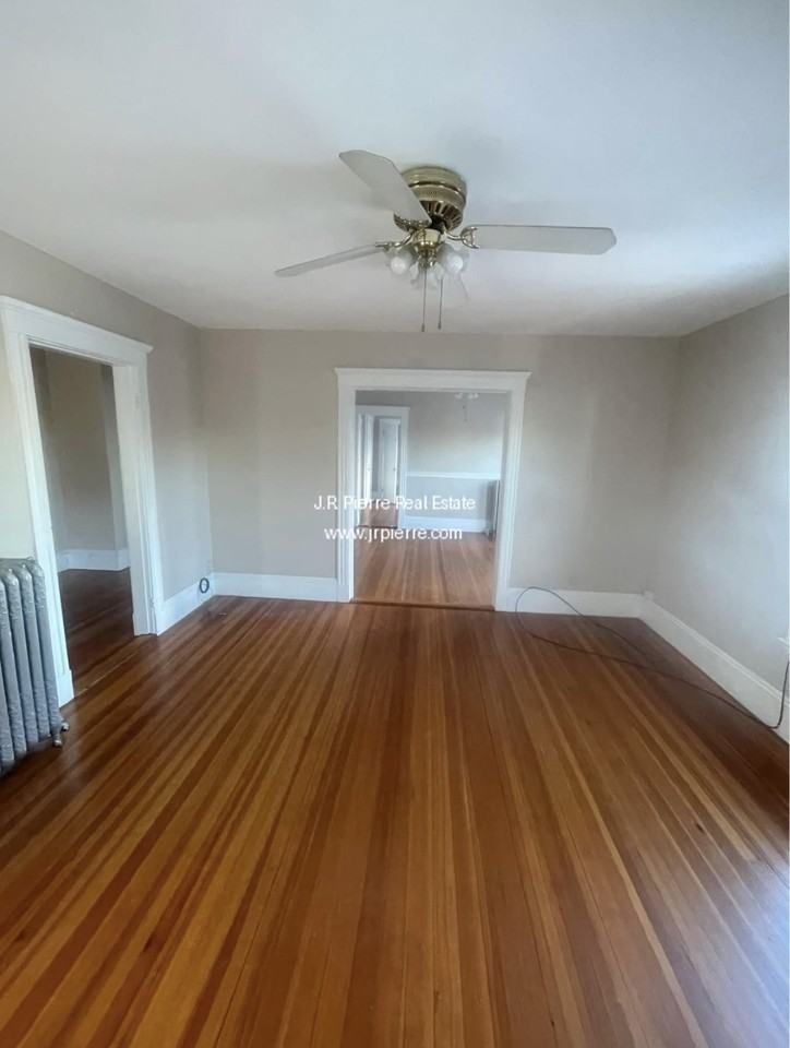 579 Salem St #3 - Photo 7 of 15