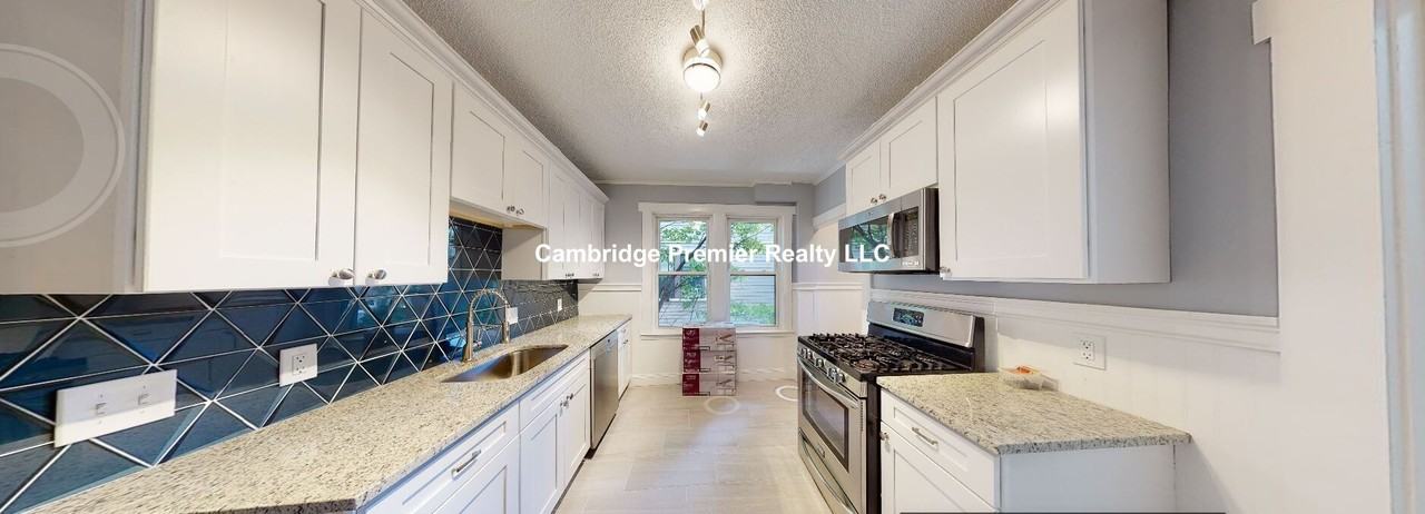 Boston Ave #B - Photo 3 of 13