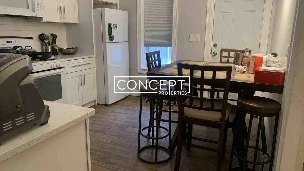 15 Sewall St #1 - Photo 3 of 15